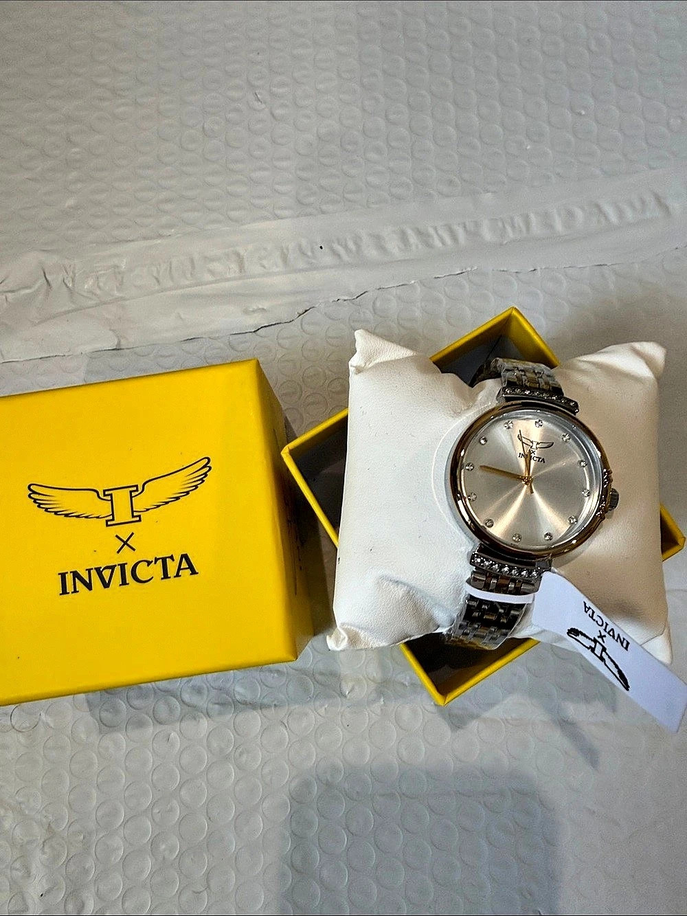 Angel I by Invicta Lady
Model 69954 Ladies Watch